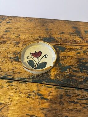 Hand-Painted Floral Ceramic Ashtray - Cream with Red & Green